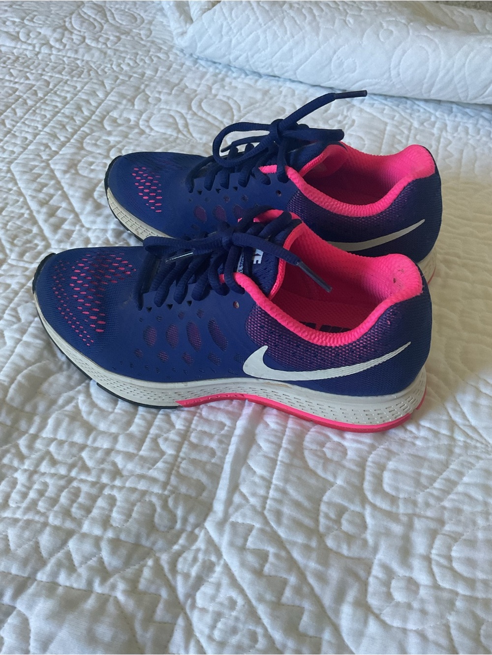 Nike Women’s Athletic Running Shoes - Navy and Pink